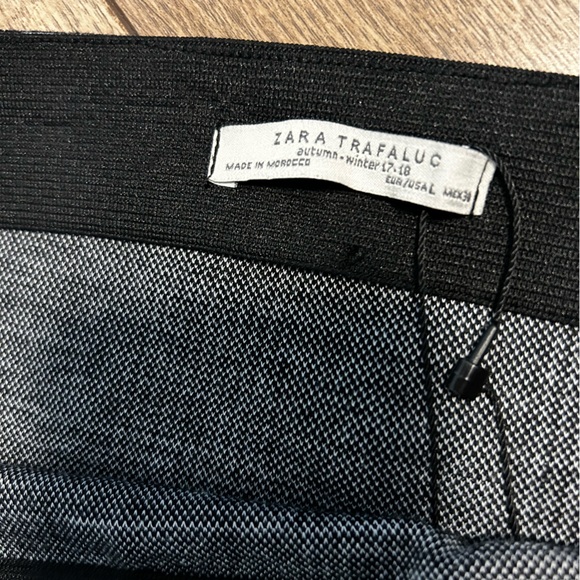 ZARA | pencil skirt in houndstooth with a black/white/gold side stripe size L - Picture 7 of 11